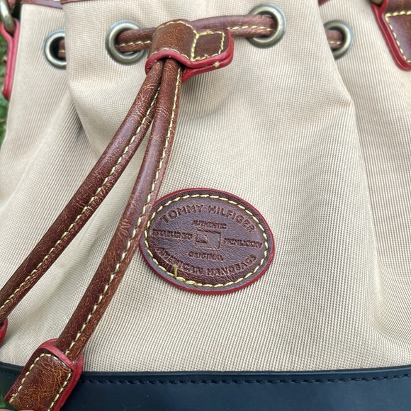 Tommy Hilfiger bucket bag y2k - Picture 3 of 7